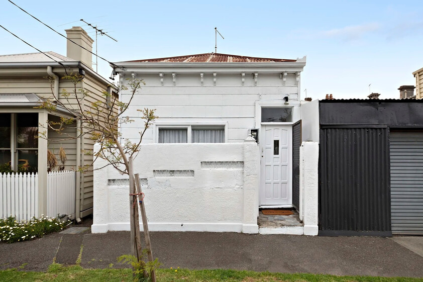Charming Victorian Residence in Prime Albert Park Location / 3 month lease