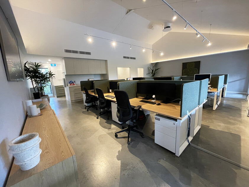 Large Modern Office in a Sought-After Business Precinct