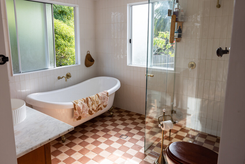 Beautifully Renovated Queenslander with Family Appeal