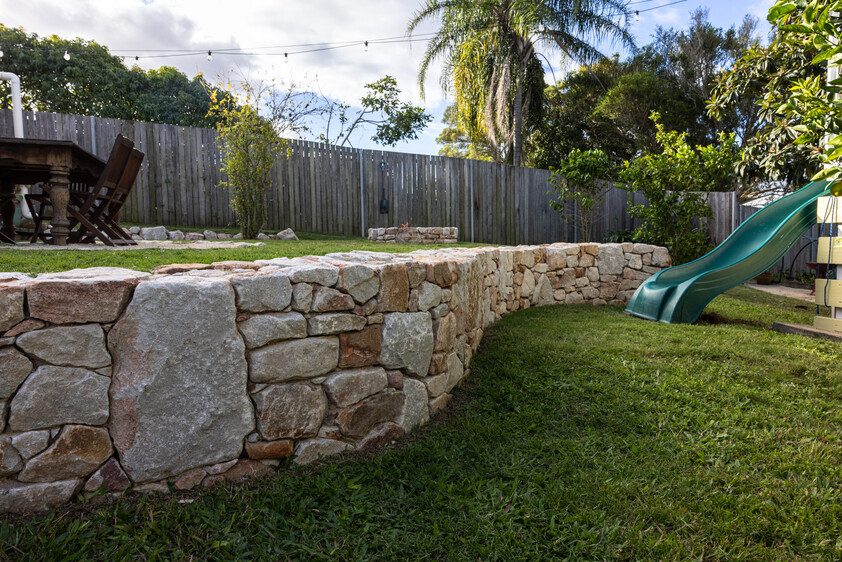Beautifully Renovated Queenslander with Family Appeal