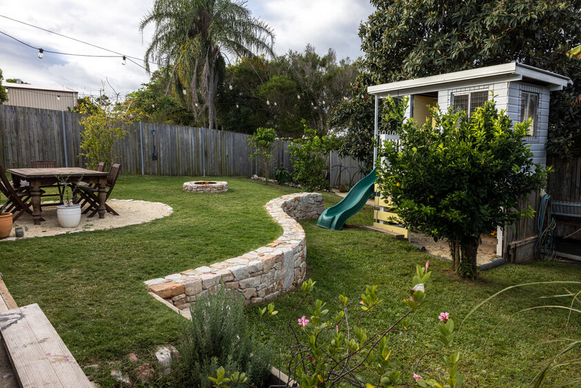 Beautifully Renovated Queenslander with Family Appeal