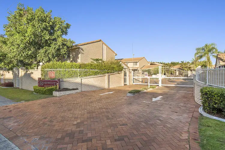 2 Bedroom Townhouse in the Heart of Springwood!