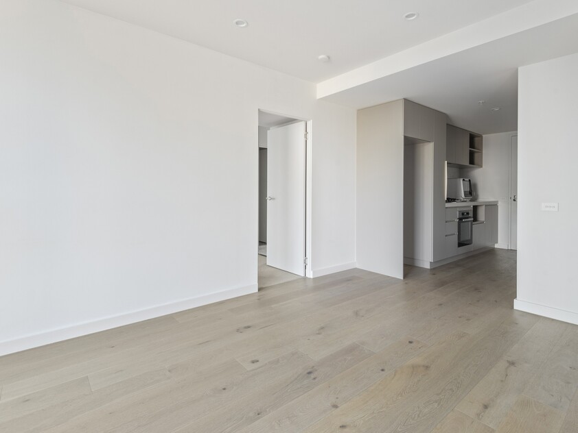 City living at your doorstep! Great View!