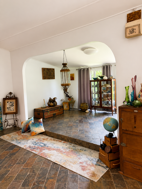 Private Family Retreat on Expansive 3053m² Block with Beautiful Bush Outlook