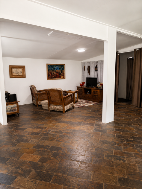 Private Family Retreat on Expansive 3053m² Block with Beautiful Bush Outlook