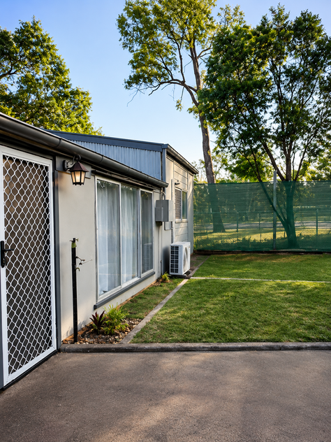 Private Family Retreat on Expansive 3053m² Block with Beautiful Bush Outlook