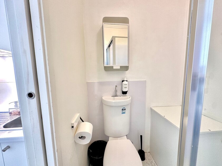 Modern Furnished Studio Units in Potts Point Move In Today!