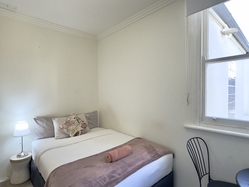 Modern Furnished Studio Units in Potts Point Move In Today!