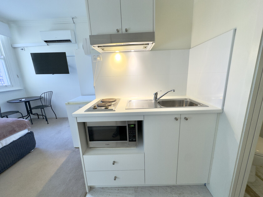 Modern Furnished Studio Units in Potts Point Move In Today!