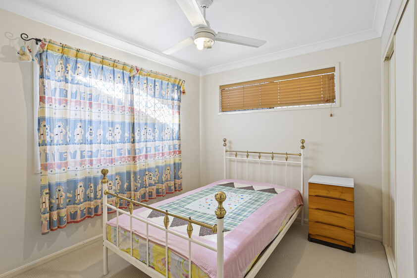 Low-Maintenance Single-Level Living in a Quiet and Convenient Location