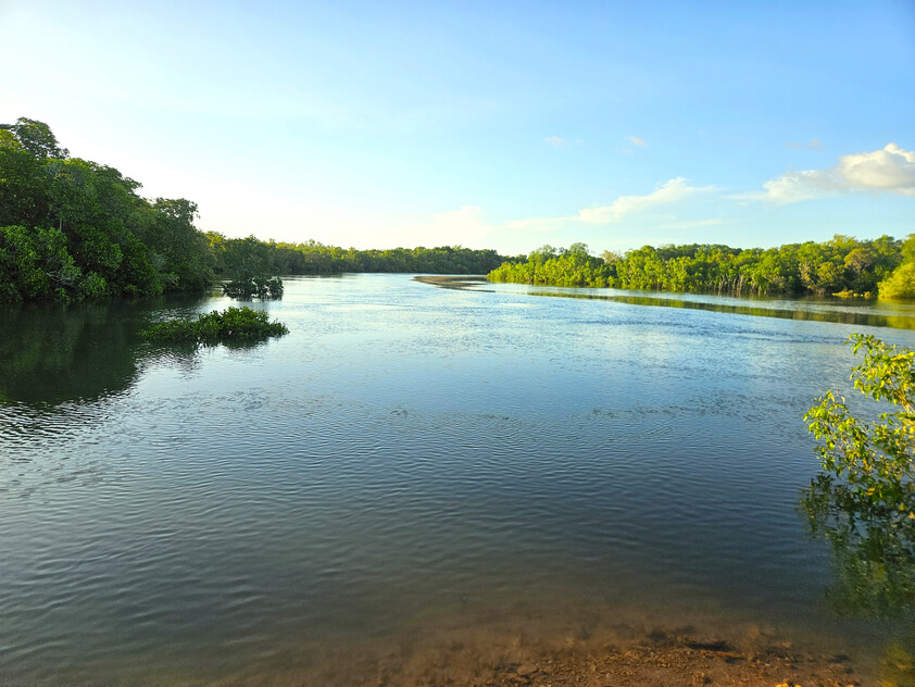 Dundee Beach Fishing Paradise - Private Boat Ramp, Airstrip & ~90 Acres
