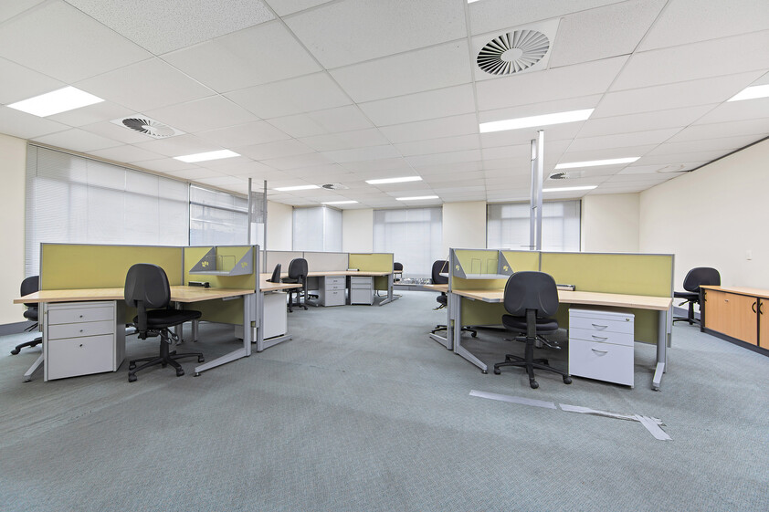 Premium Corporate Headquarters & High-Capacity Industrial Facility Flexible Leasing Opportunities