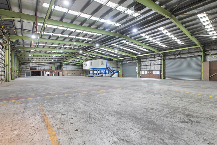 Premium Corporate Headquarters & High-Capacity Industrial Facility Flexible Leasing Opportunities