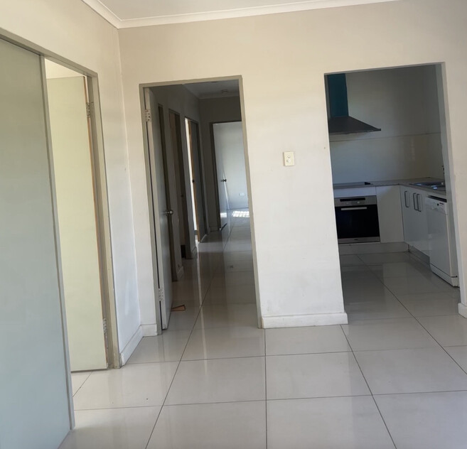3 bedroom house on 841 square metre block.