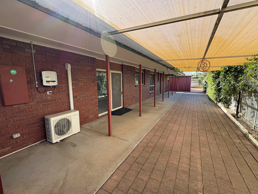 Quiet, Safe and Low-Maintenance on a Generous Corner Block