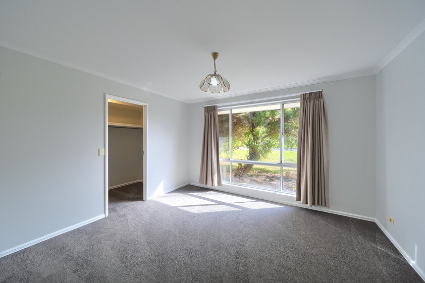 Spacious Family Home 4 x 2