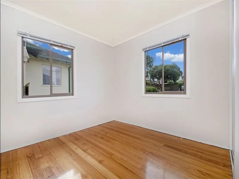 Cosy 2 Bedroom - Inspection by appointment