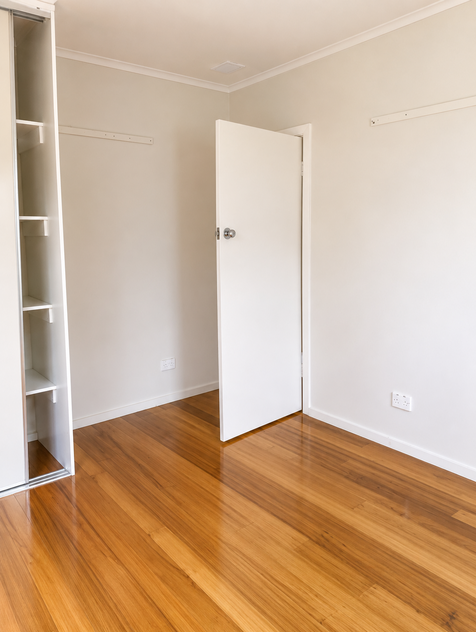 Cosy 2 Bedroom - Inspection by appointment