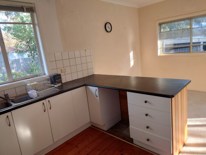 Spacious rennovated 3BR brick house