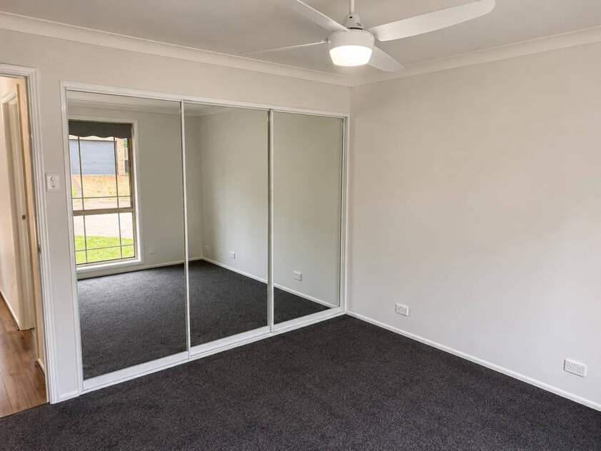 Quiet Corner Block Living Close to Shopping, Transport & Lake Macquarie Lifestyle