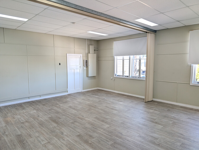 Central Gympie Sub-Lease with Prime Street Frontage