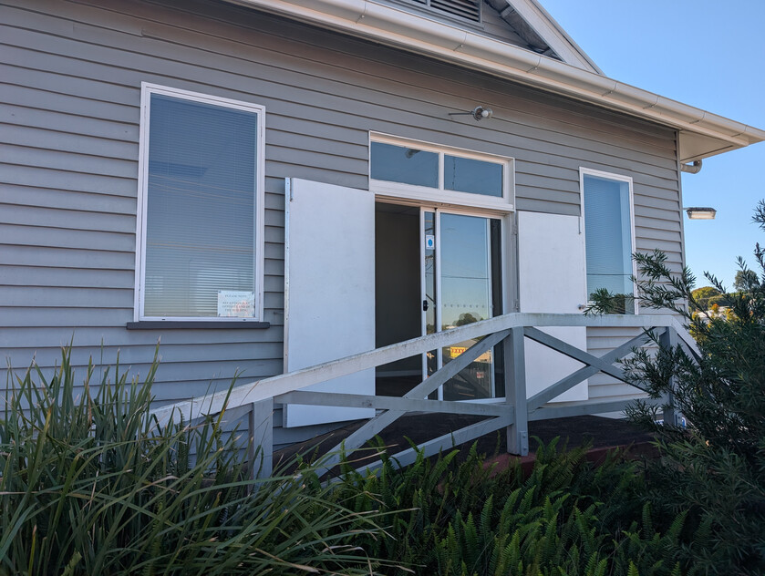 Central Gympie Sub-Lease with Prime Street Frontage