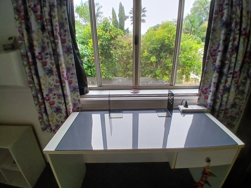 Spacious Tropical 6 Bedroom, High Commercial Garage, Dual Living & Income Potential, 1,314m² | $898,000 Asking Price