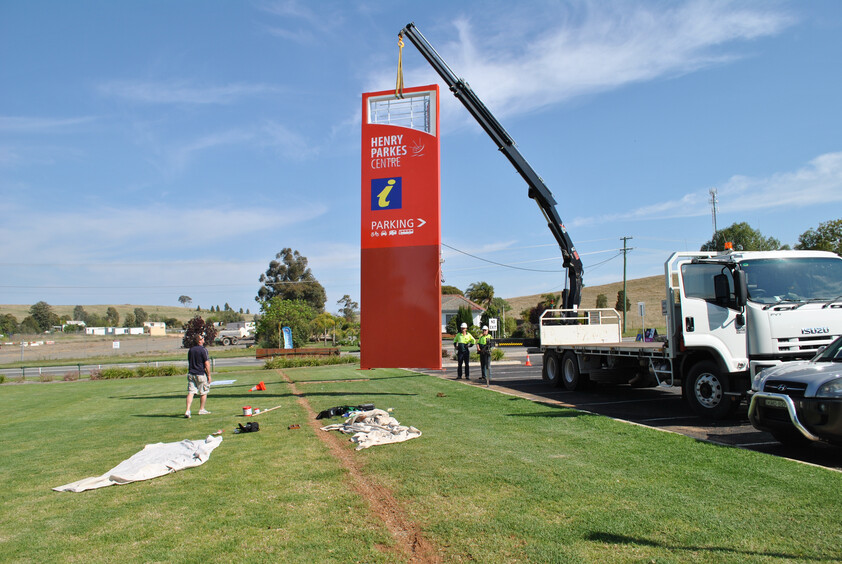 Established Signage & Solar Lighting - Central West NSW Opportunity