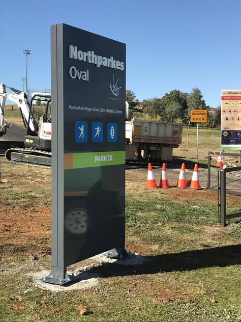 Established Signage & Solar Lighting - Central West NSW Opportunity