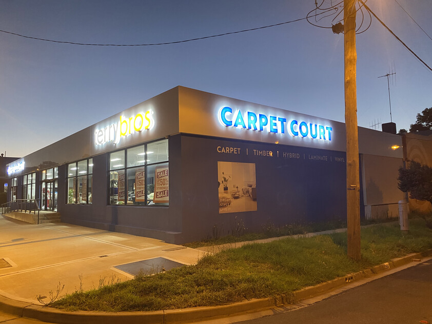Established Signage & Solar Lighting - Central West NSW Opportunity