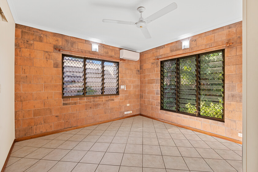 Spacious Family Living with Pool, Shed & Outstanding Convenience