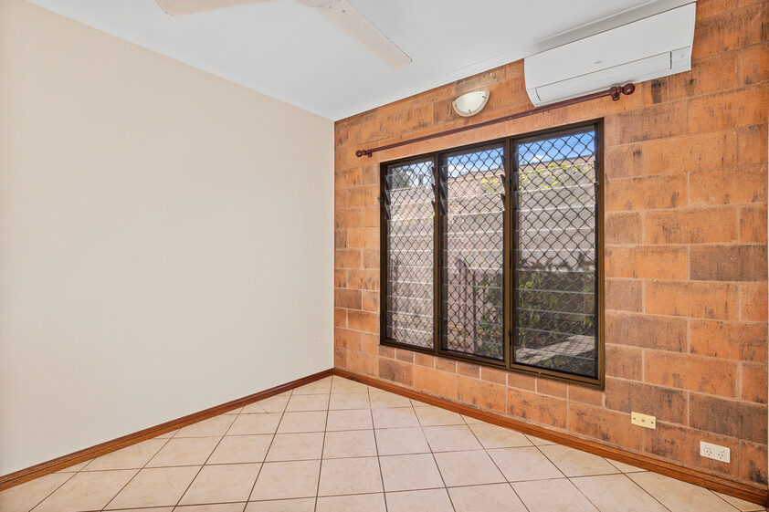 Spacious Family Living with Pool, Shed & Outstanding Convenience