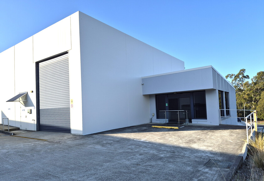 High-Exposure Street Frontage Premier Light Industrial Opportunity - Huntingfield