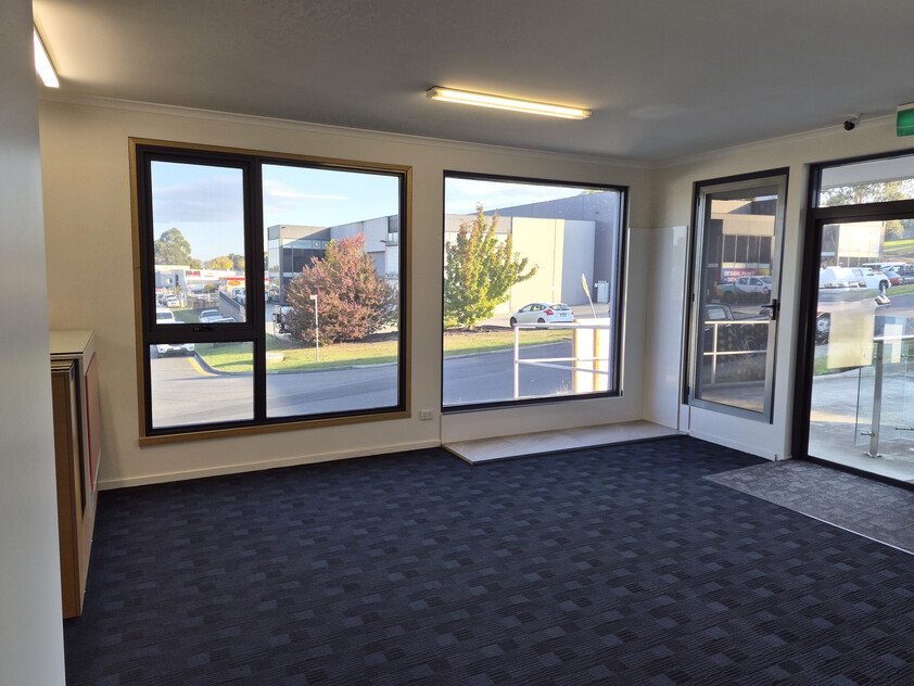 High-Exposure Street Frontage Premier Light Industrial Opportunity - Huntingfield