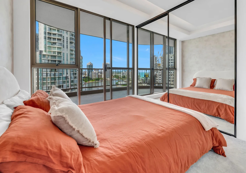 Gorgeous apartment mid term rental