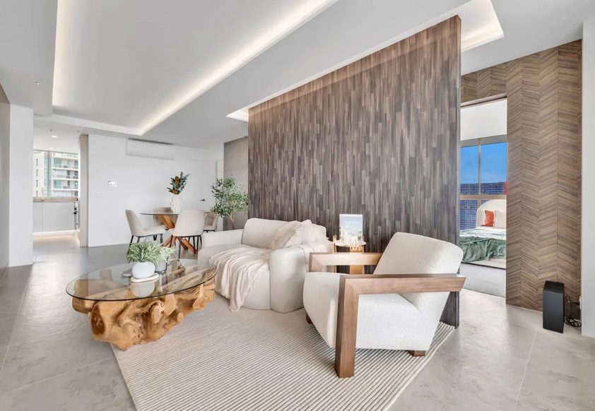Gorgeous apartment mid term rental