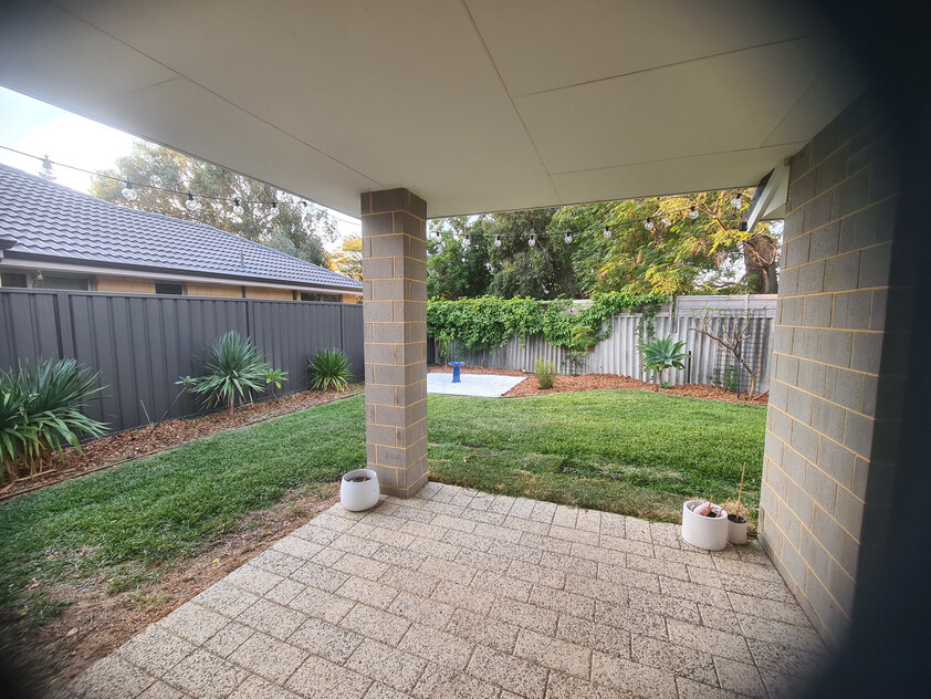 Peaceful Rear Block Retreat in a Leafy, Family Friendly Suburb