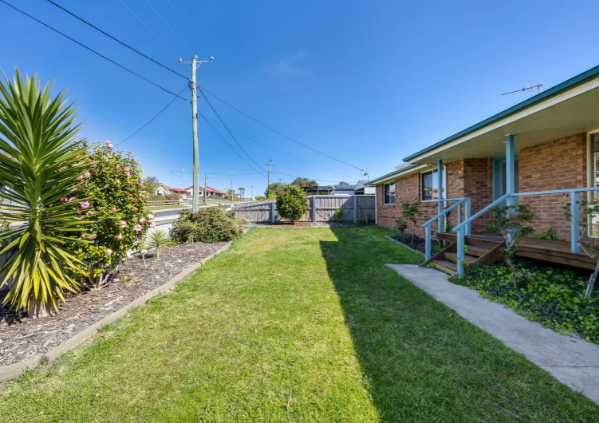 Master-Built Coastal Retreat with Space for Boats, Caravans & the Ultimate East Coast Lifestyle