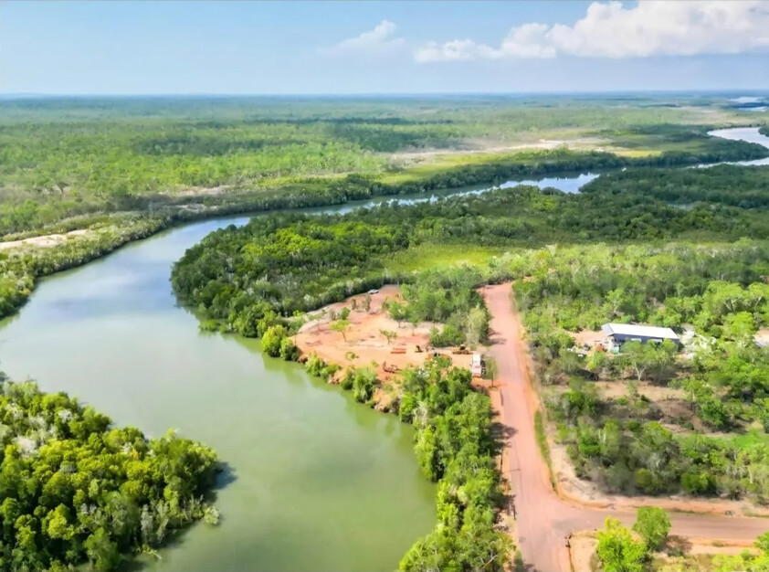 Riverfront - Spectacular Views