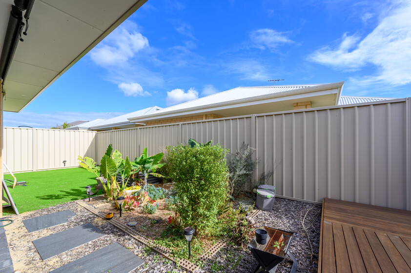 Feature-Packed Family Home | 4 Bedrooms 2 Bathrooms 1 Theatre
