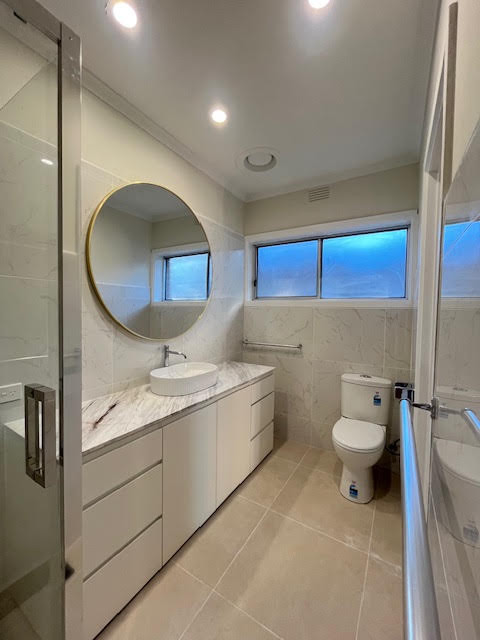 4-Bed Sun-Soaked Living in Moorabbin