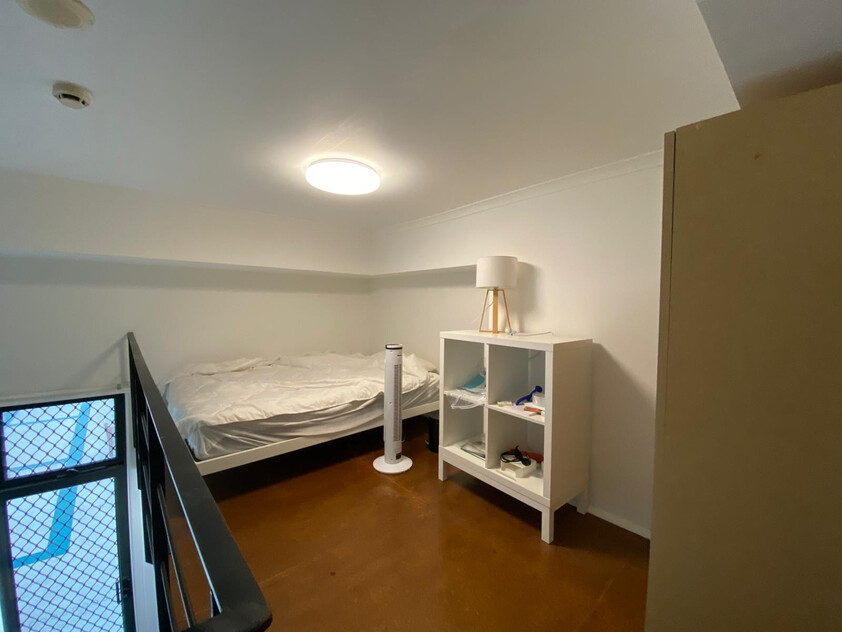 Impeccable, Fresh & Furnished apartment with Private Internal Courtyard Access