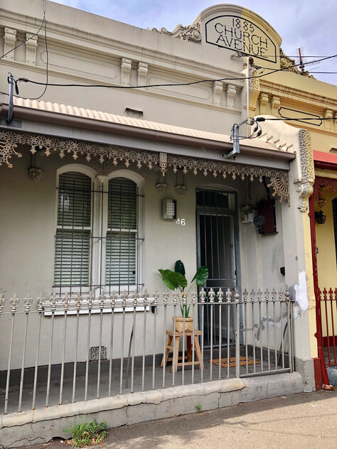 Beautifully Presented Newtown Terrace with Private Courtyard & Air Conditioning