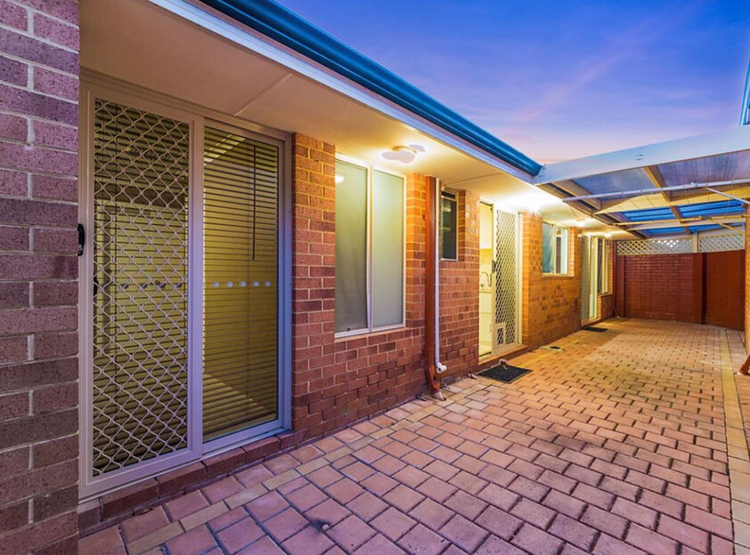 Modern & Private 3-Bedroom Villa with Generous Outdoor Entertaining Areas