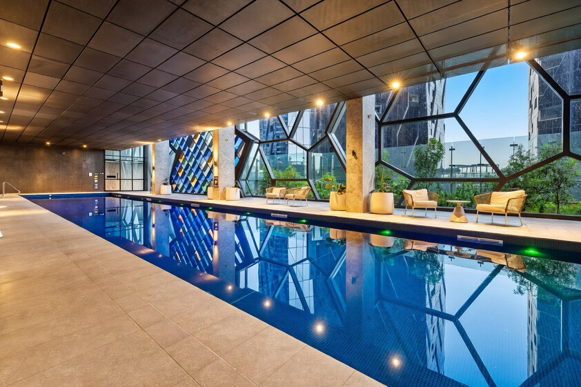 Luxury Furnished 2 Bed + Study Sky Residence | West Side Place