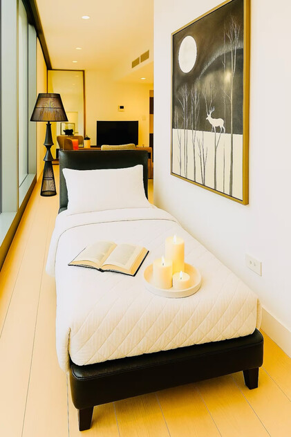 Luxury Furnished 2 Bed + Study Sky Residence | West Side Place