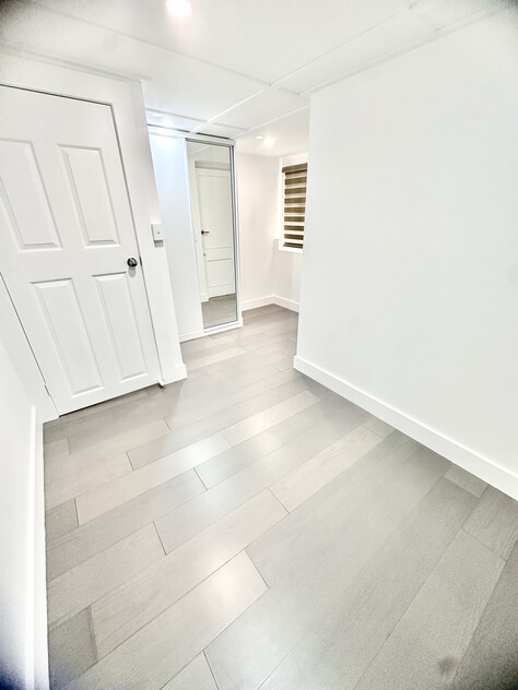 Newly Renovated 4 Bedroom Home - Multi-Zone