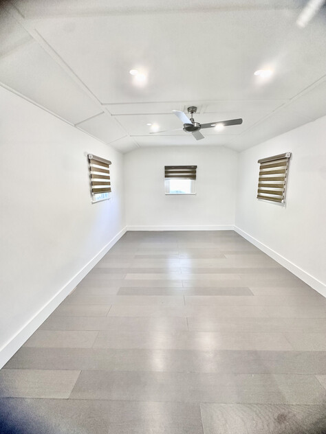 Newly Renovated 4 Bedroom Home - Multi-Zone
