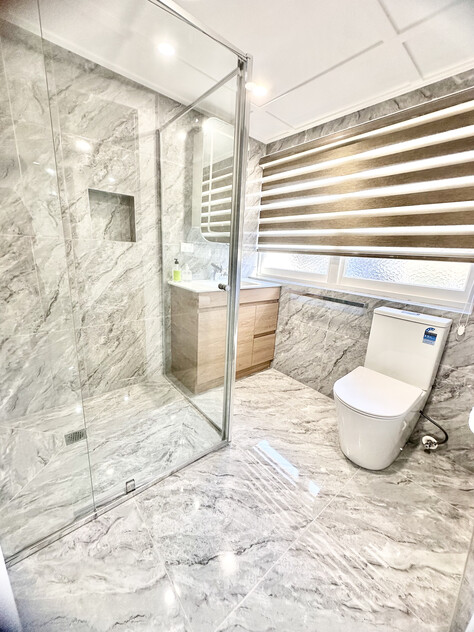 Newly Renovated 4 Bedroom Home - Multi-Zone