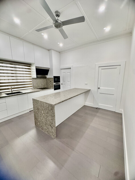 Newly Renovated 4 Bedroom Home - Multi-Zone